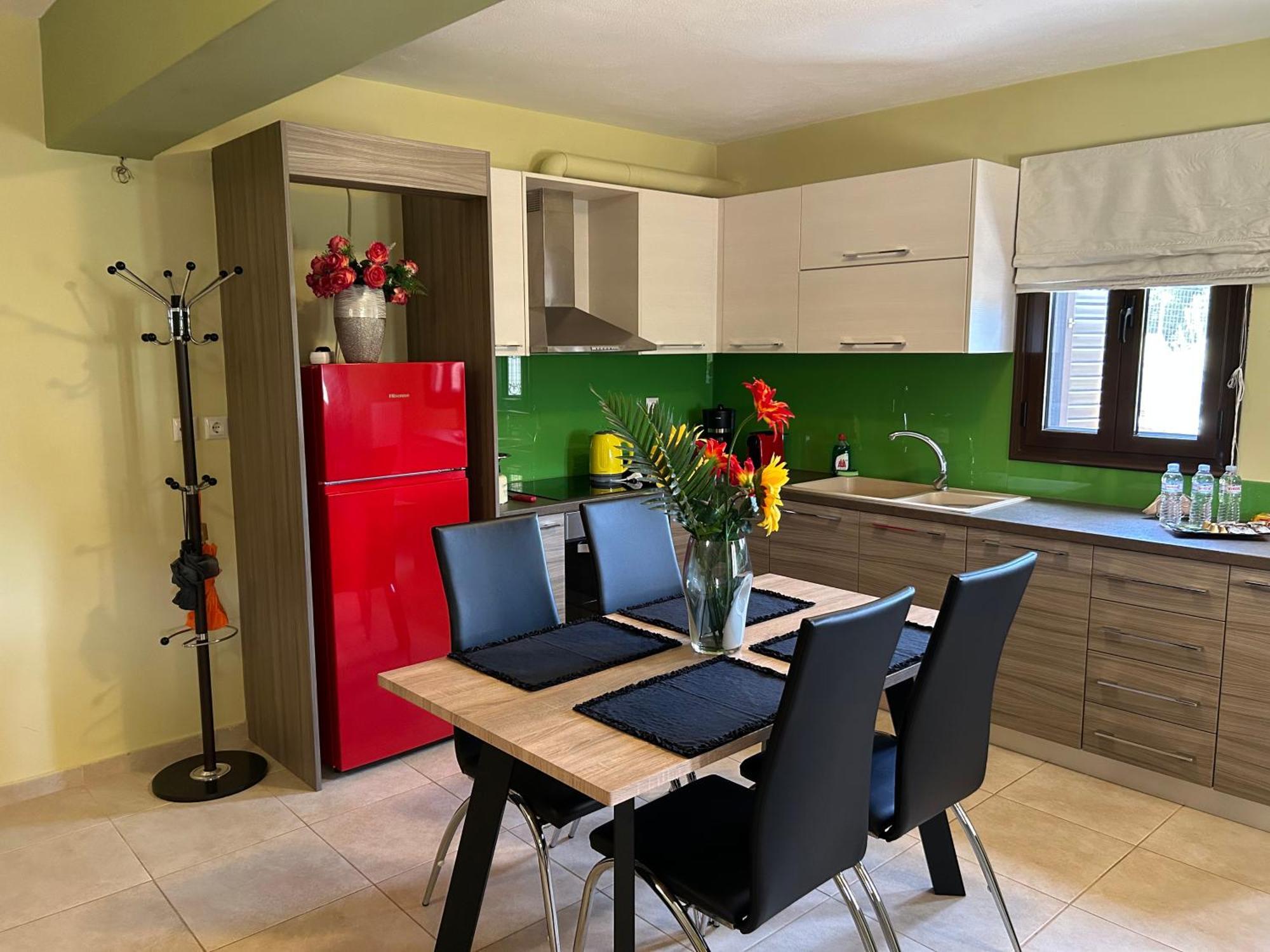 Sunshine Apartment Ioannina Bagian luar foto