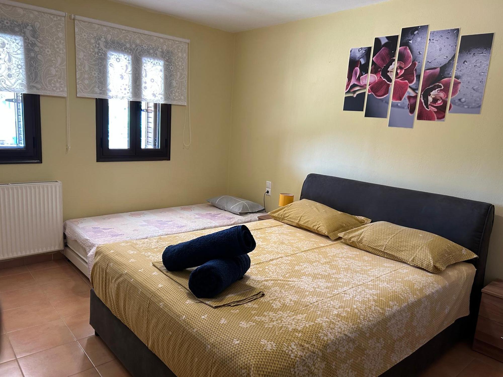 Sunshine Apartment Ioannina Bagian luar foto